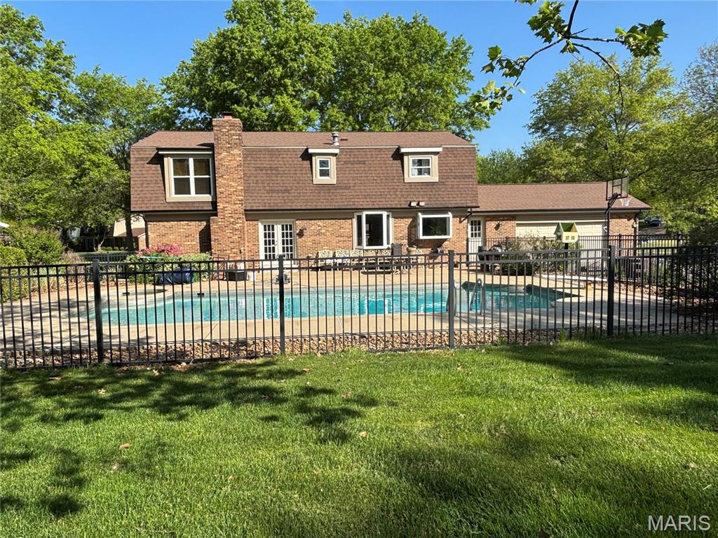 Royalgate 2 - Residential