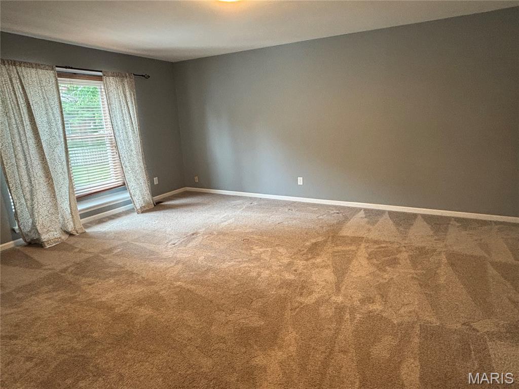 Royalgate 2 - Residential