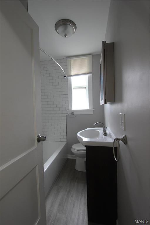 Russells Add 02 - Residential Lease