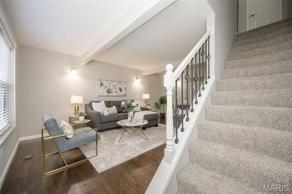 2325 Charlemagne Drive