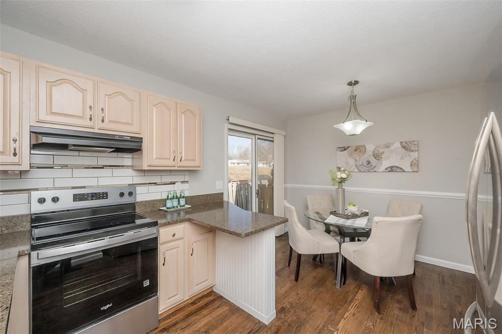 McKelvey Manor Condo - Residential