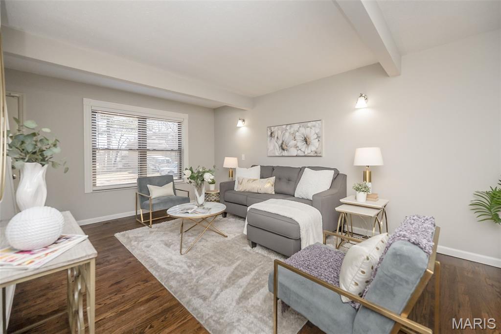 2325 Charlemagne Drive