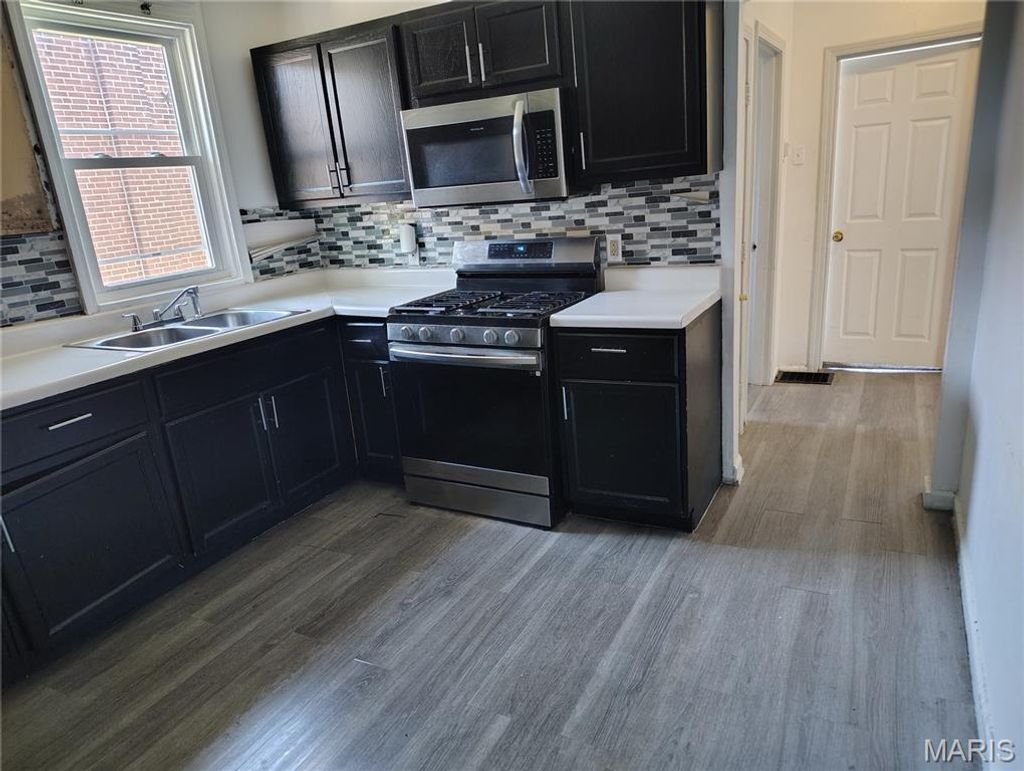 Photo of 5534 Beacon Avenue, St Louis, MO 63120 (MLS # 26028327)
