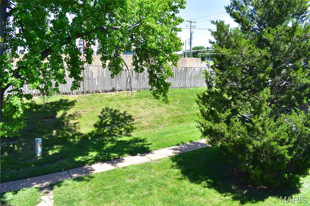 Sakura Gardens Condo - Residential