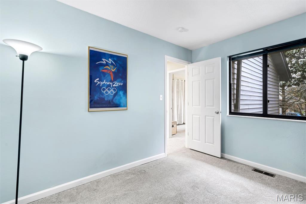 Treetop Condo Condo - Residential