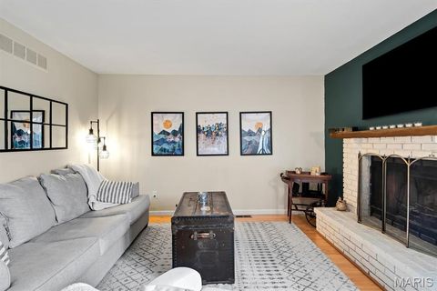 Tiny photo for 603 Painted Vista Drive, Ballwin, MO 63021 (MLS # 26009919)