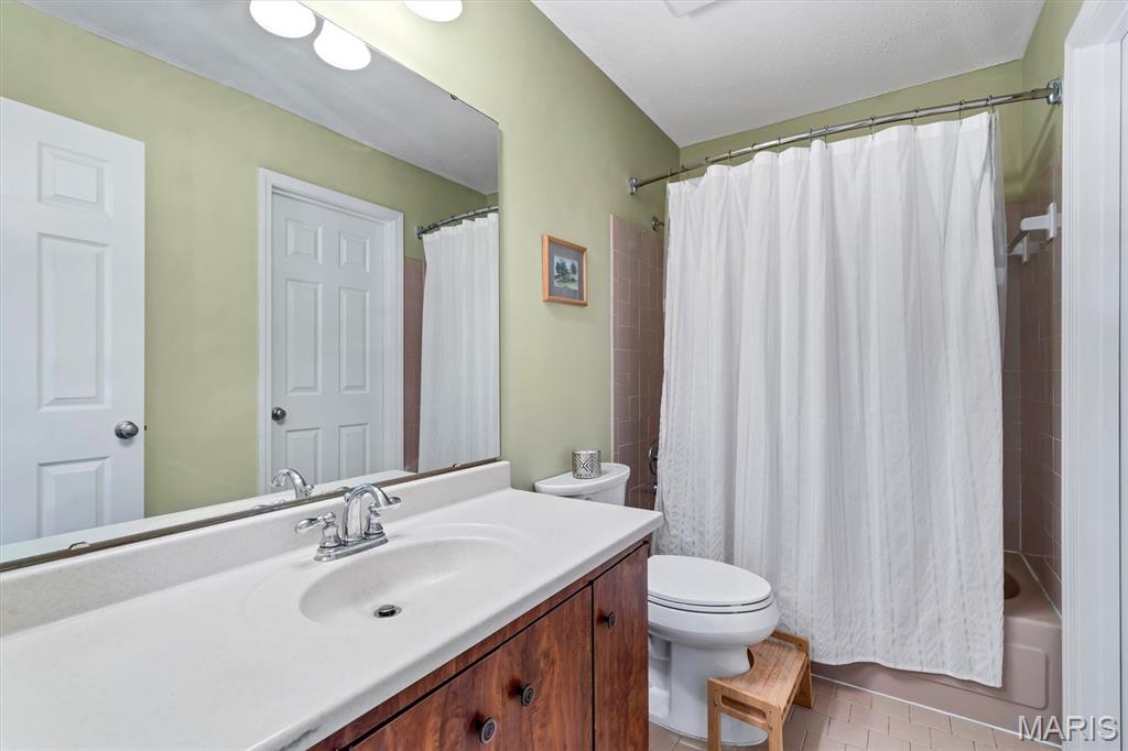 Treetop Condo Condo - Residential