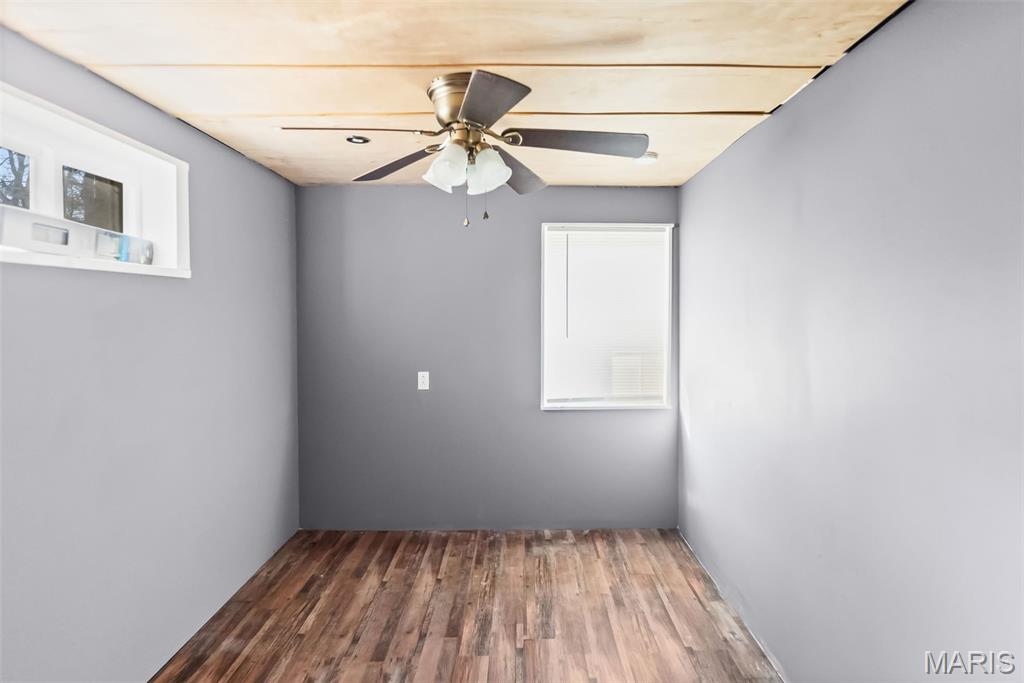 Valle Lake 01 - Residential