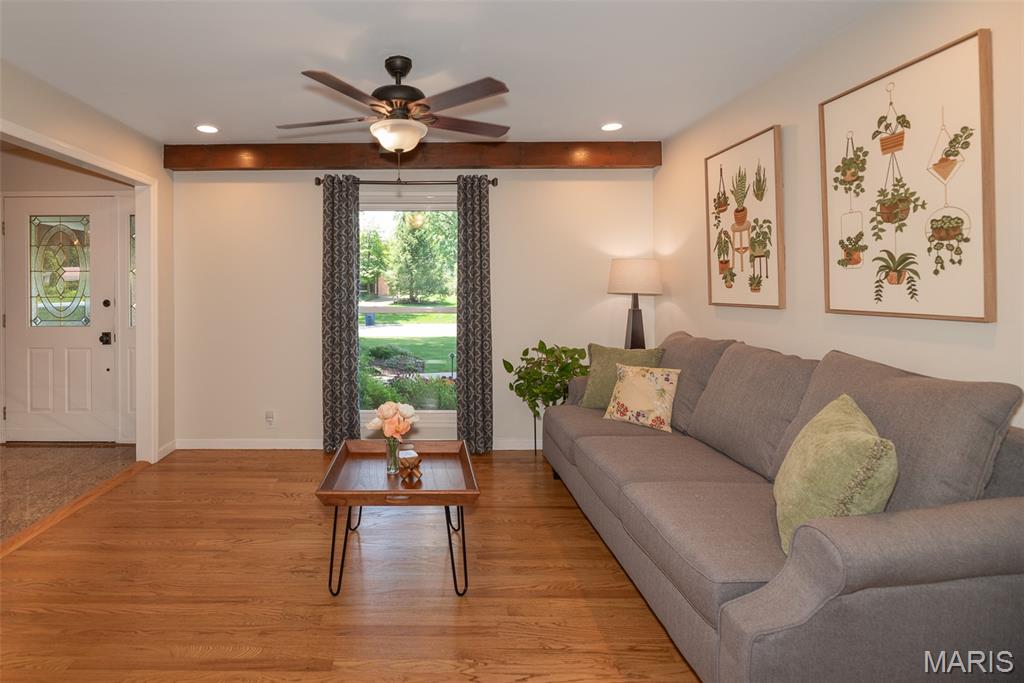 354 Greenbriar Lane