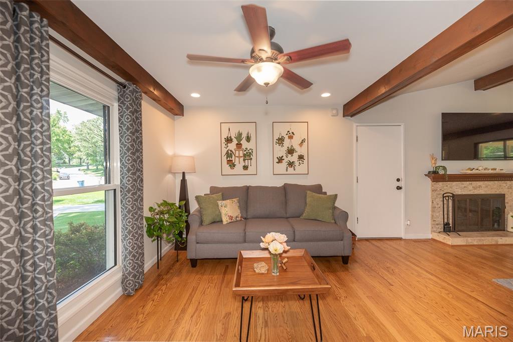 354 Greenbriar Lane
