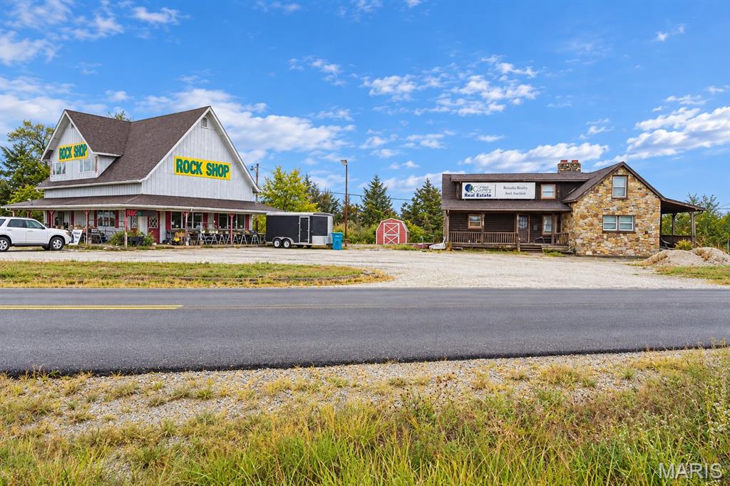 Photo of 11000 Dillon Outer Road, Rolla, MO 65401 (MLS # 26067993)