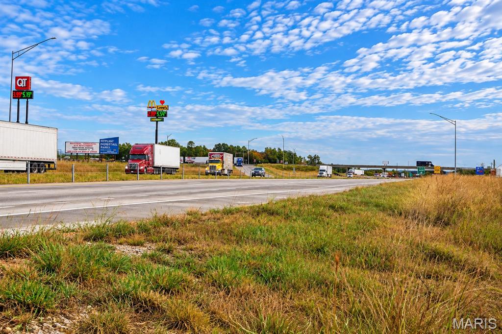 Photo of 11000 Dillon Outer Road, Rolla, MO 65401 (MLS # 26067993)