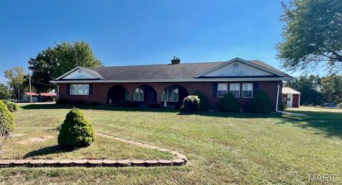 1976 Highway 28 Owensville MO 65066
