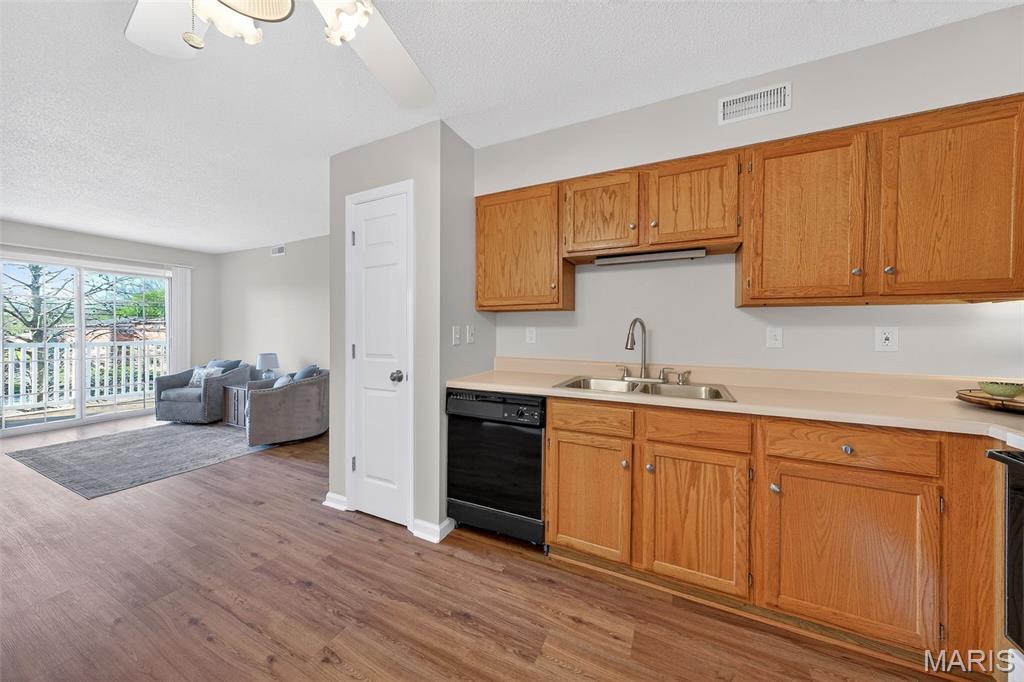 Southwoods One Lt B Condo - Residential