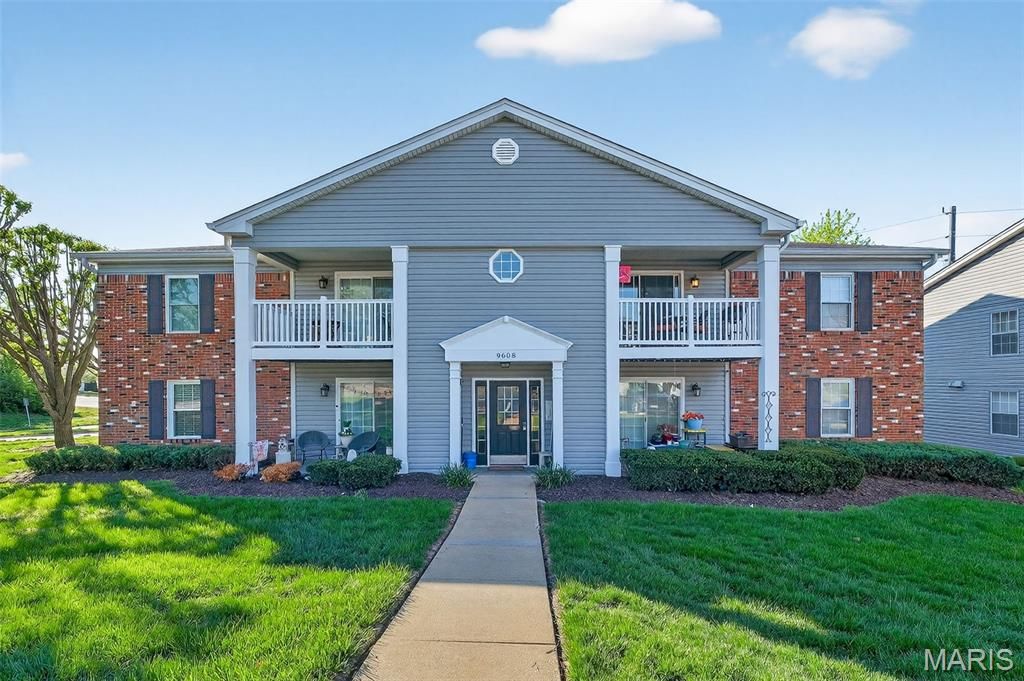 Photo of 9608 Bent Pine Drive #F, Sappington, MO 63126 (MLS # 26019573)