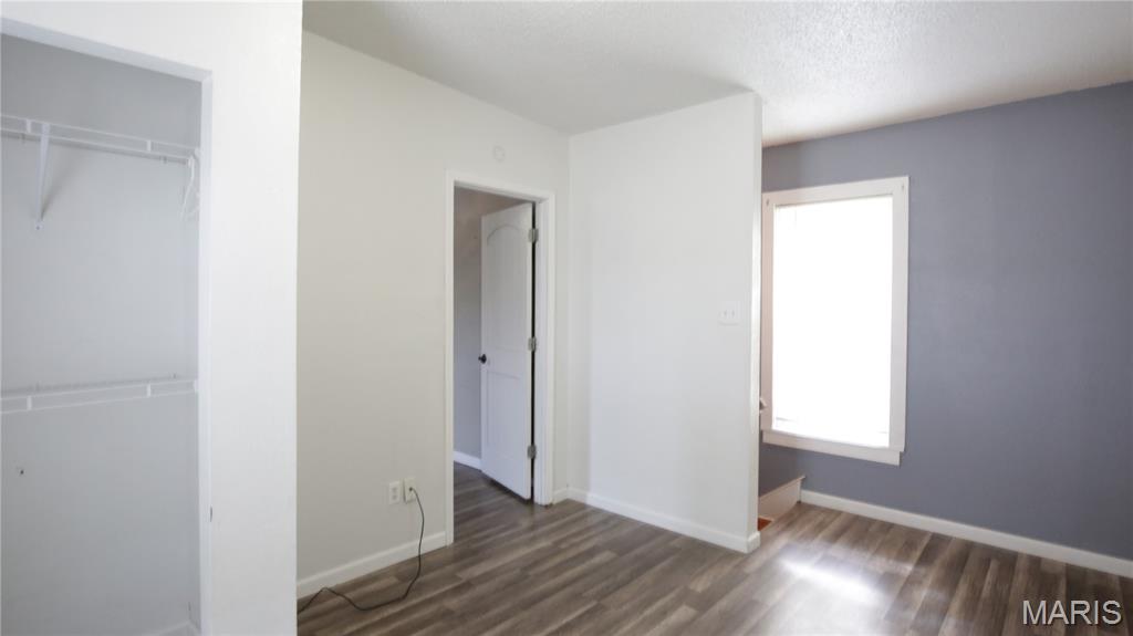 mone - Residential