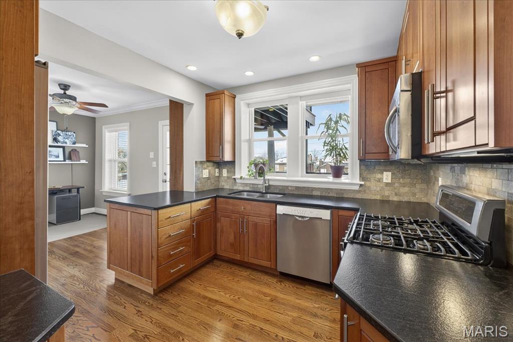 Northwood/Pk Condos - Residential