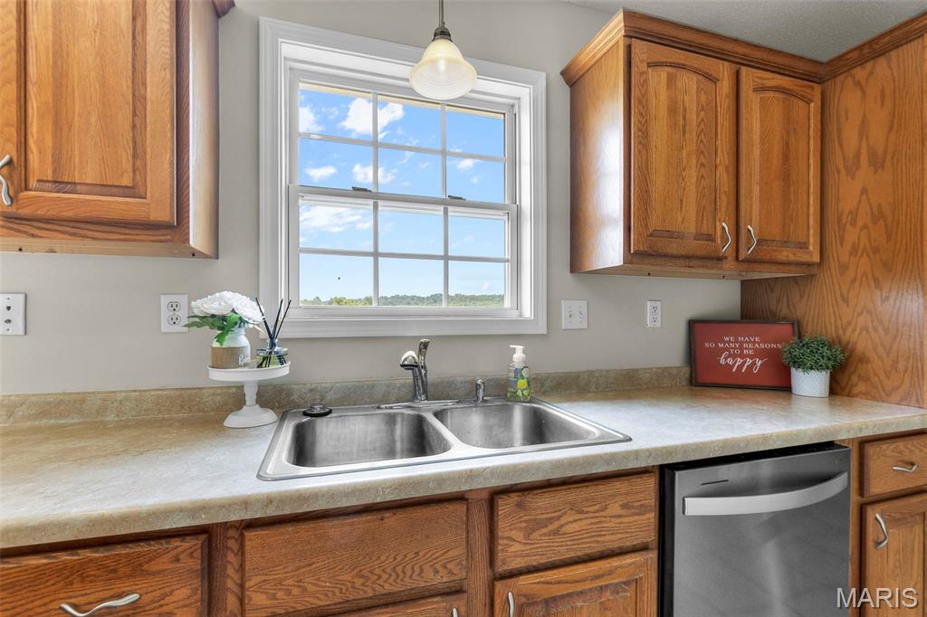 Twin Oaks - Residential