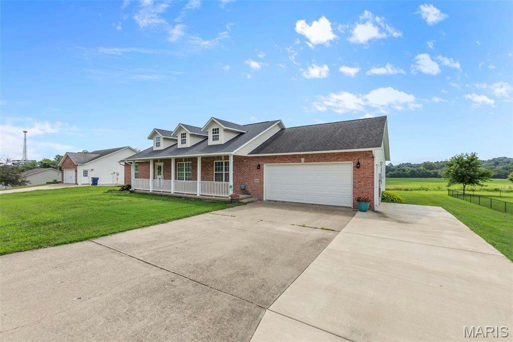 Twin Oaks - Residential