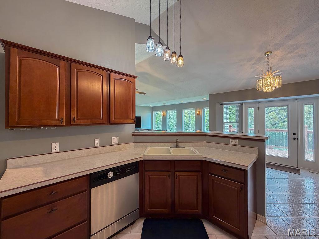 Ashford Place 01 - Residential