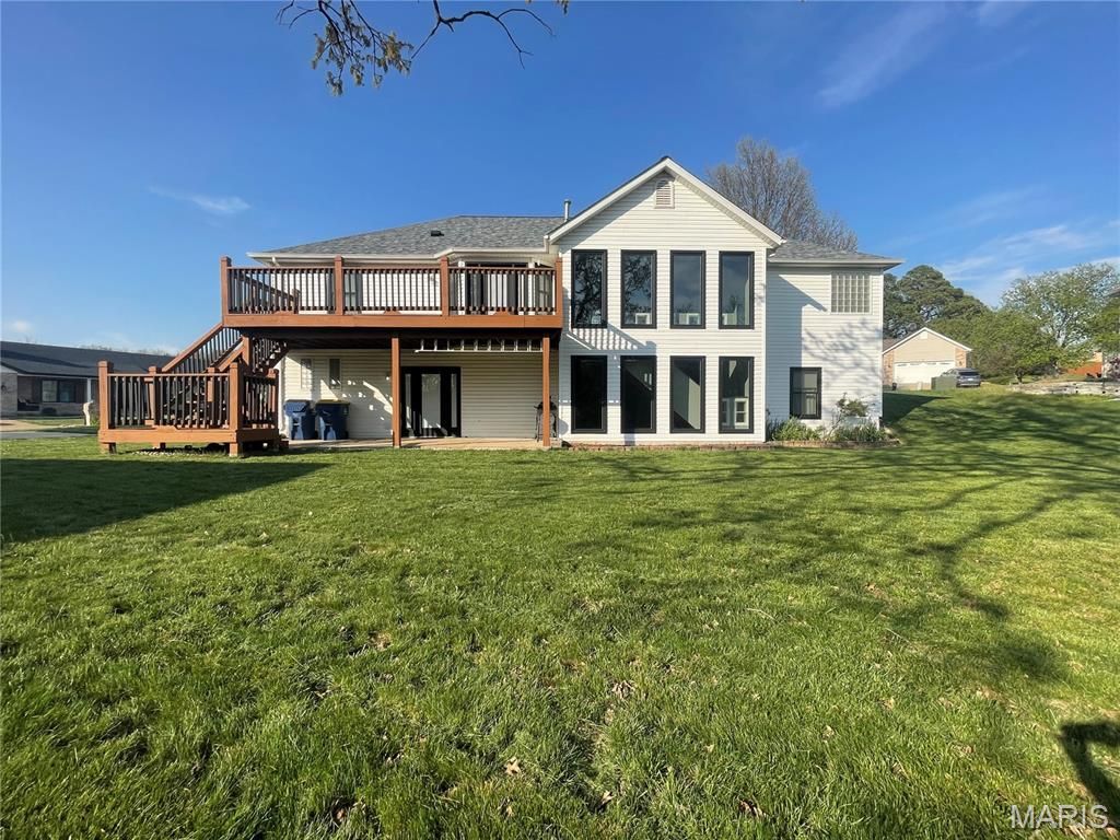 Photo of 18 Ashford Place, Festus, MO 63028 (MLS # 26021124)
