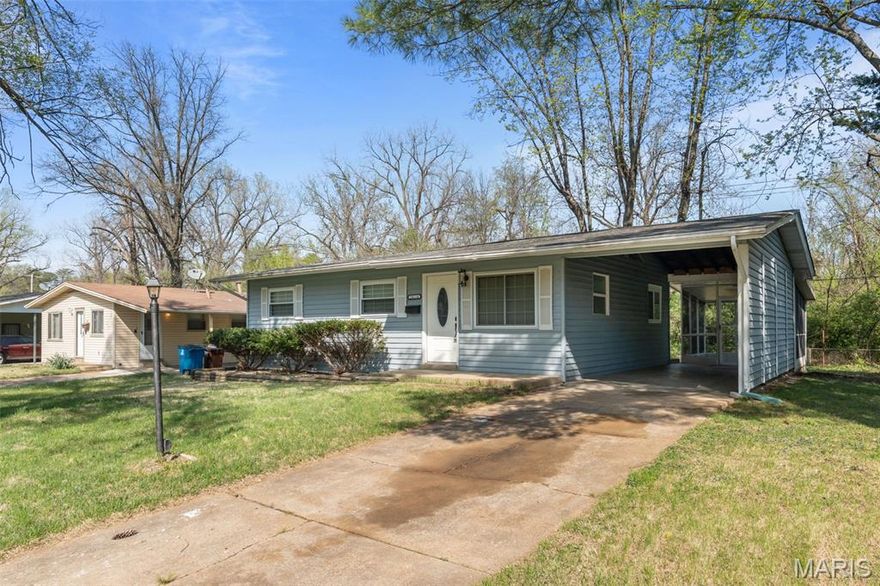 Charming ranch home featuring 3 bedrooms and 1.5 bathrooms with a spacious layout and finished lower level. The home offers a screened-in sunroom overlooking a large backyard, perfect for relaxing or entertaining.

Interior features include freshly update kitchen, black hardware and fixtures, and butcher block countertops. The main level has a modern, cohesive design throughout with hardwood flooring. The brand new HVAC system provides added peace of mind.

The finished lower level provides additional living space with durable epoxy flooring, a bedroom with a code compliant egress window, a half bathroom, and a large open living area suitable for recreation or additional lounge space. There is also a separate storage room and washer/dryer hookups located in the basement.

The property sale is exclusive to owner occupants due to Dellwood rental restrictions.