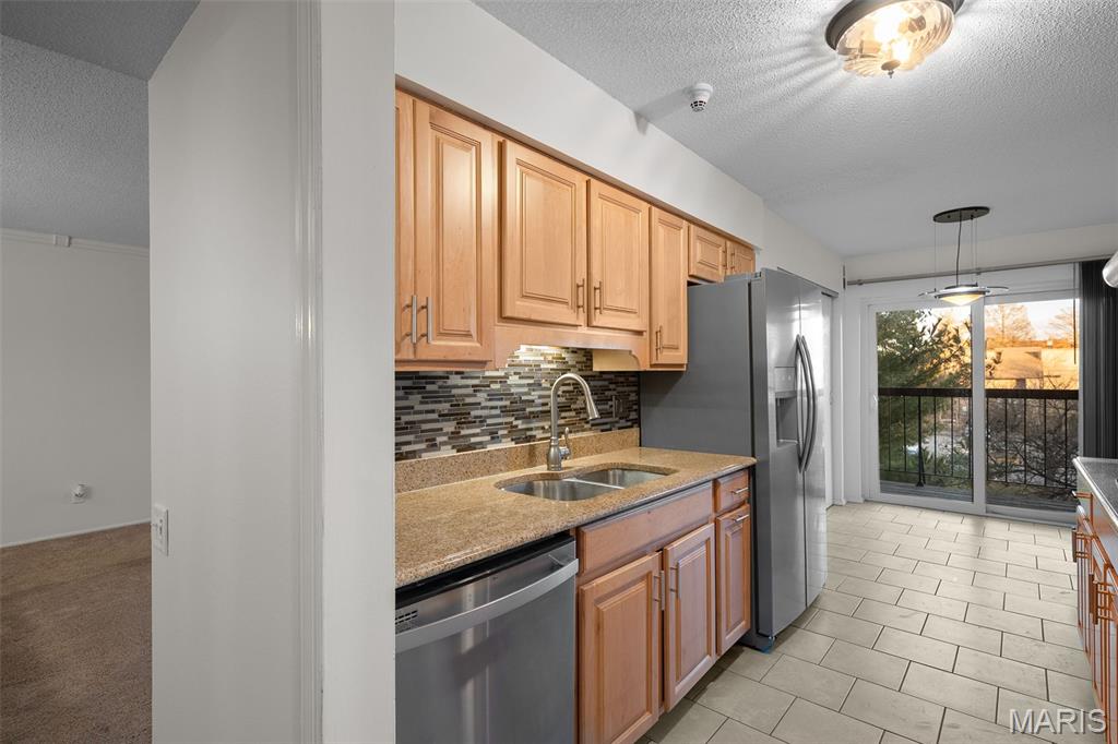 Coeur De Royale Condo Ph Iii - Residential