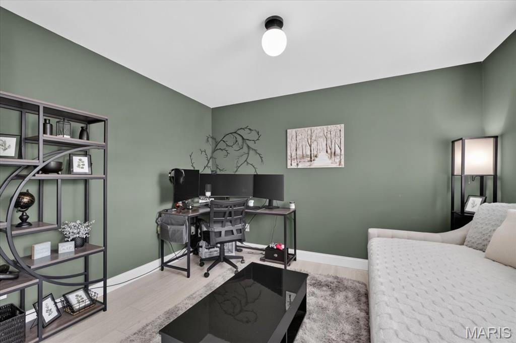 3115 Valley Oaks Drive
