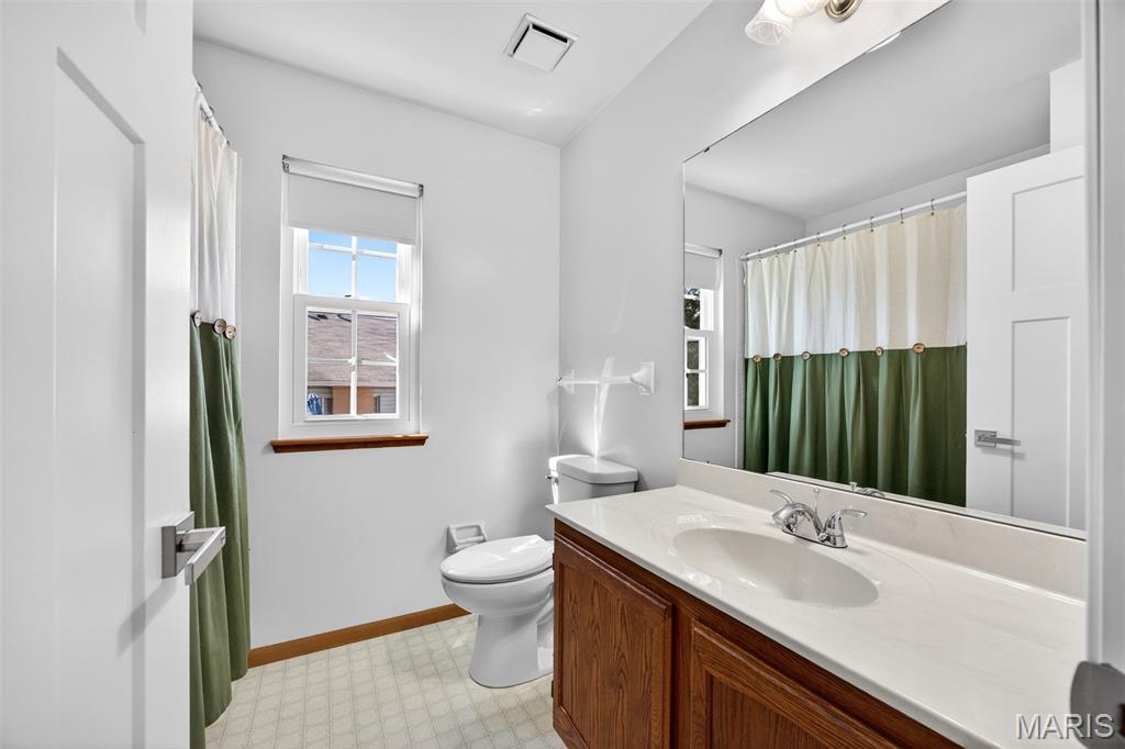 Stone Ridge Estate Condos - Residential