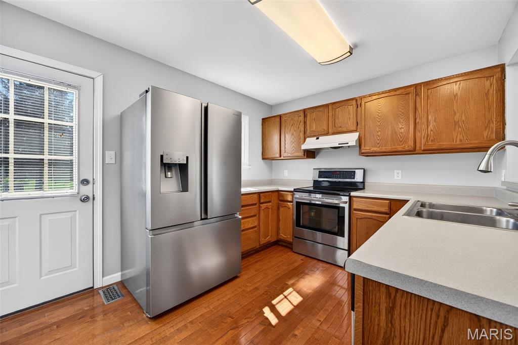 Stone Ridge Estate Condos - Residential