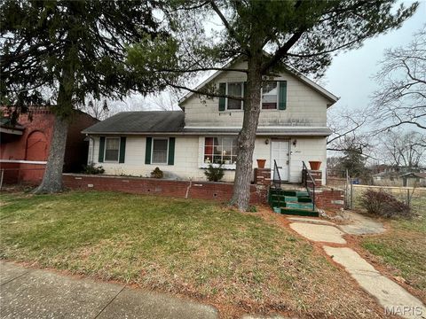 Photo of 5430 Partridge Avenue, St Louis, MO 63120 (MLS # 26018643)
