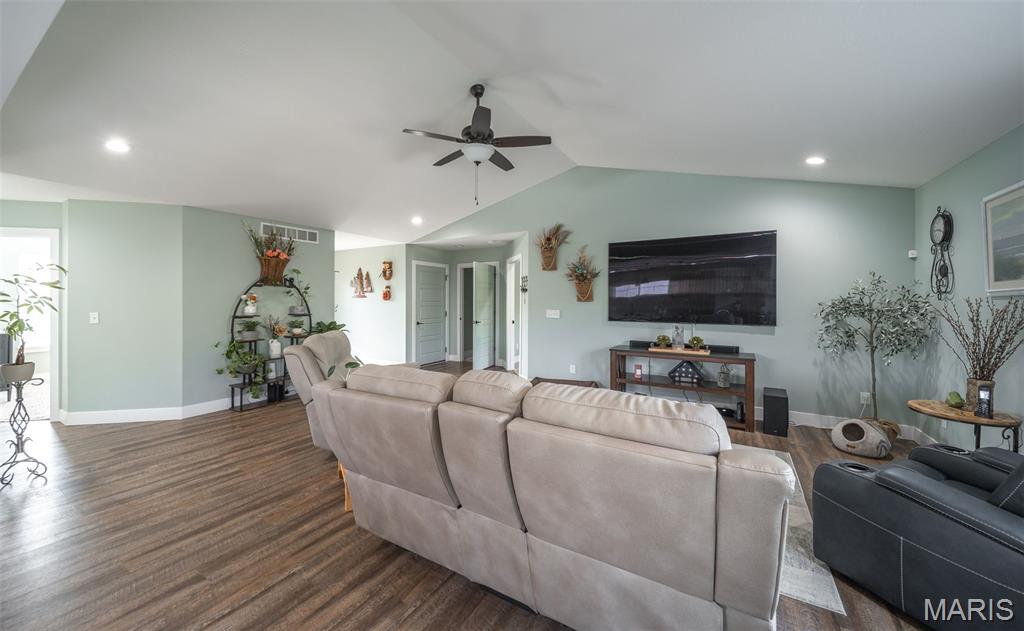 Summit Pass - Residential