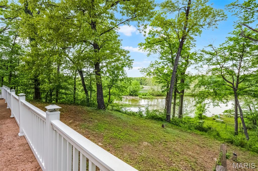 3 Oak Bluff Drive