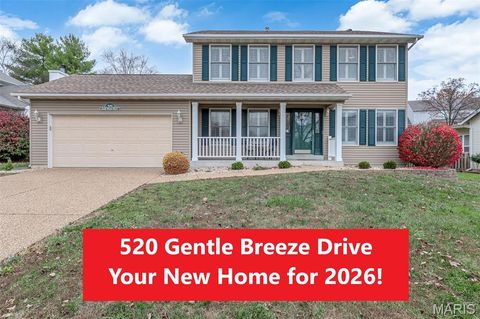 Photo of 520 Gentle Breeze Drive, St Peters, MO 63376 (MLS # 25078554)