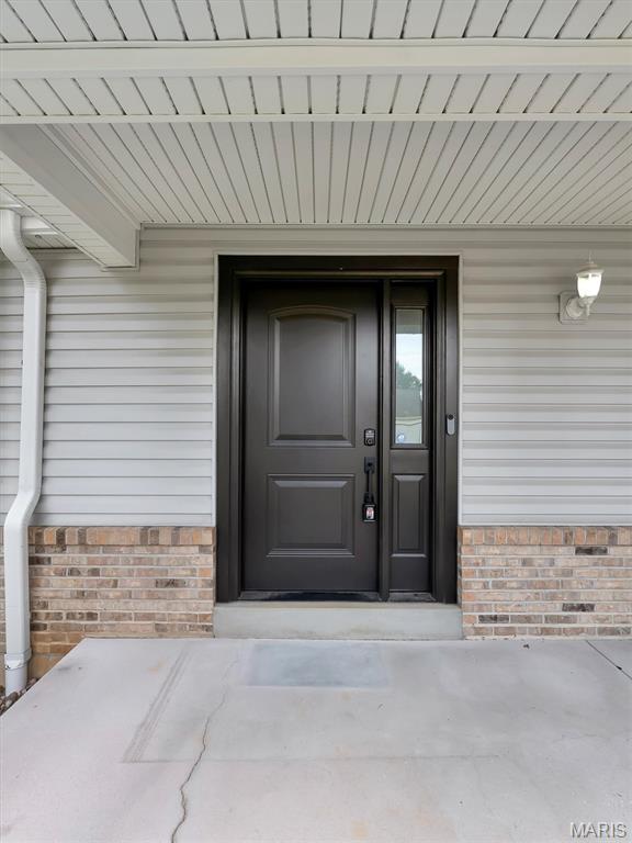 819 Oakmoor Drive
