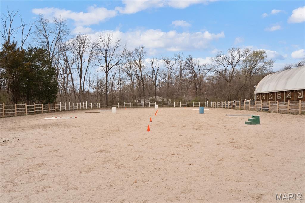 Lewis Estates - Residential