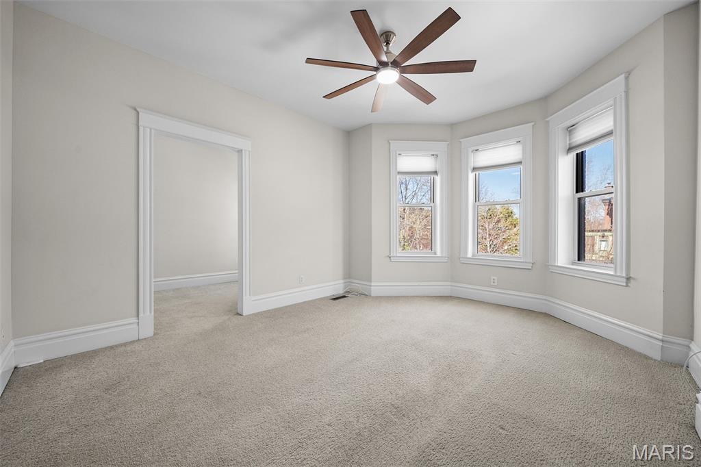 3674-76 Shaw Twnhse Condo - Residential