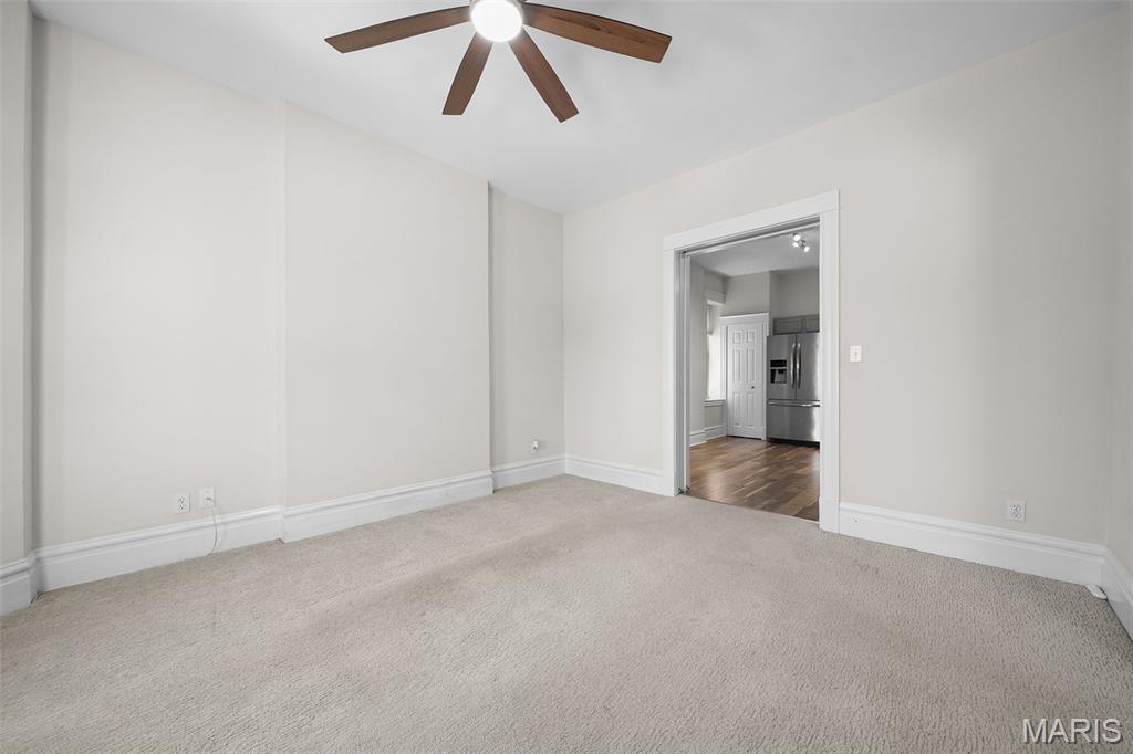 3674-76 Shaw Twnhse Condo - Residential