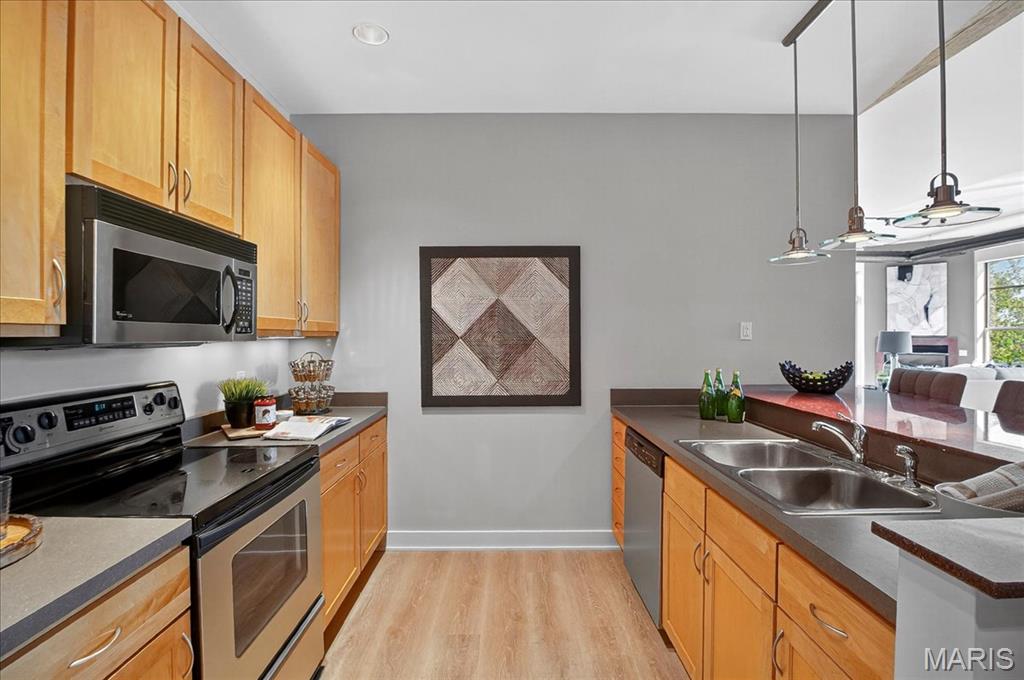 Hi-Pointe Lofts A Condo The - Residential