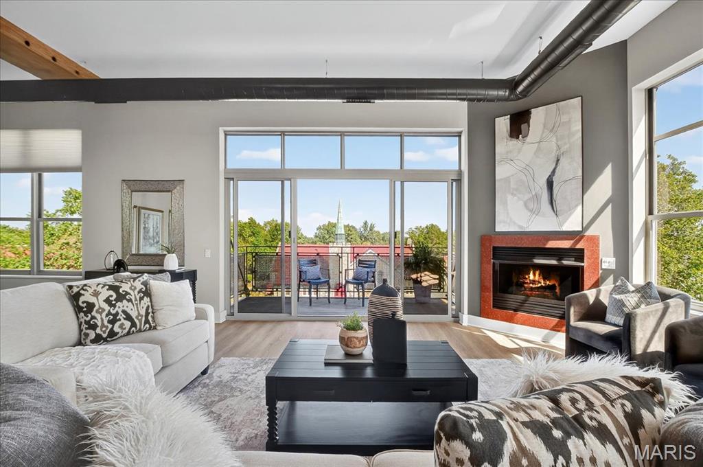 Hi-Pointe Lofts A Condo The - Residential