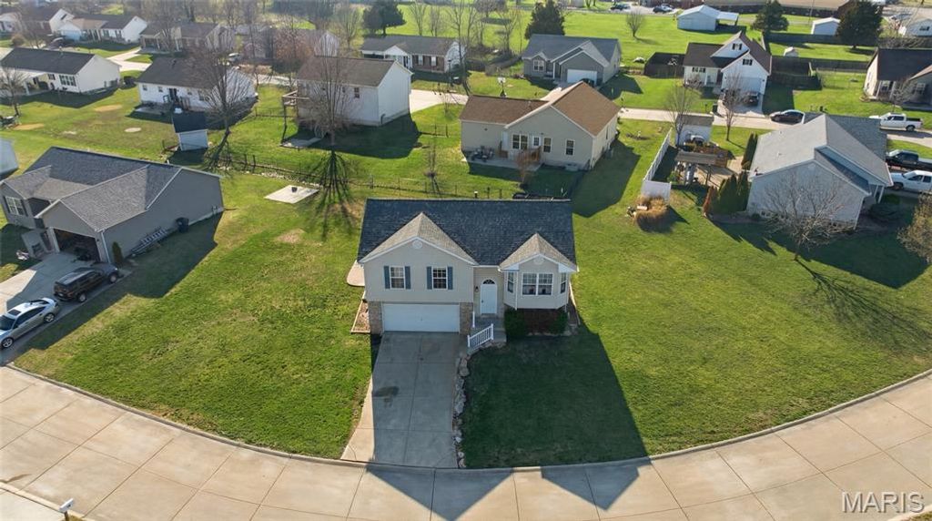 Photo of 111 Joe D Drive, Jonesburg, MO 63351 (MLS # 26013981)