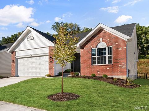 2 Maple at River Bluffs Manors Florissant MO 63031