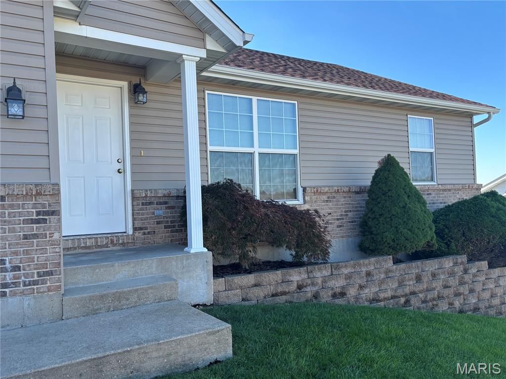 Photo of 322 Cart Path Lane, St Clair, MO 63077 (MLS # 25073330)