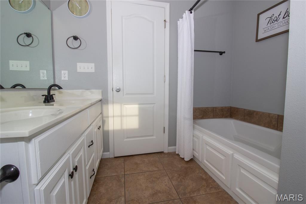 Taylor Hills Ph 05 - Residential