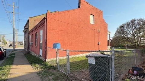 Tiny photo for 322 E Davis Street, St Louis, MO 63111 (MLS # 26018810)