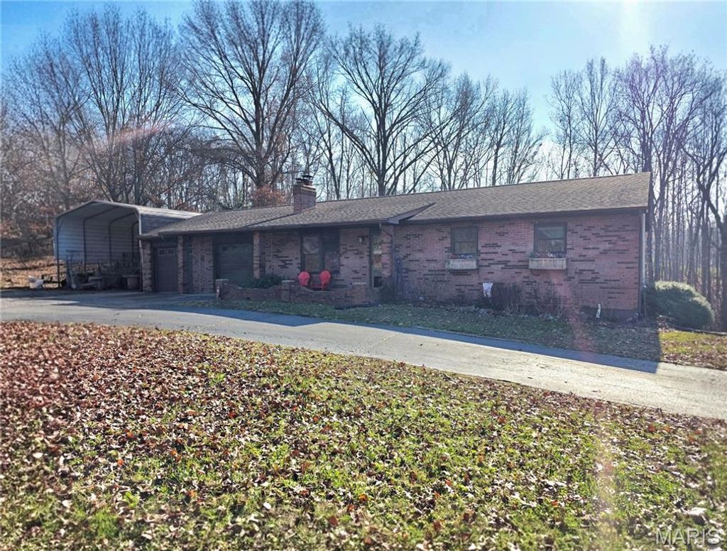 Photo of 651 Rolling Hills Drive, Cape Girardeau, MO 63701 (MLS # 25079657)