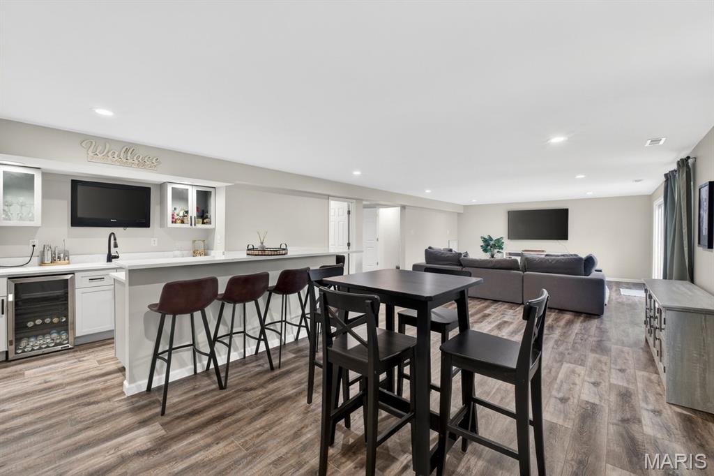 Countryshire #2 - Residential