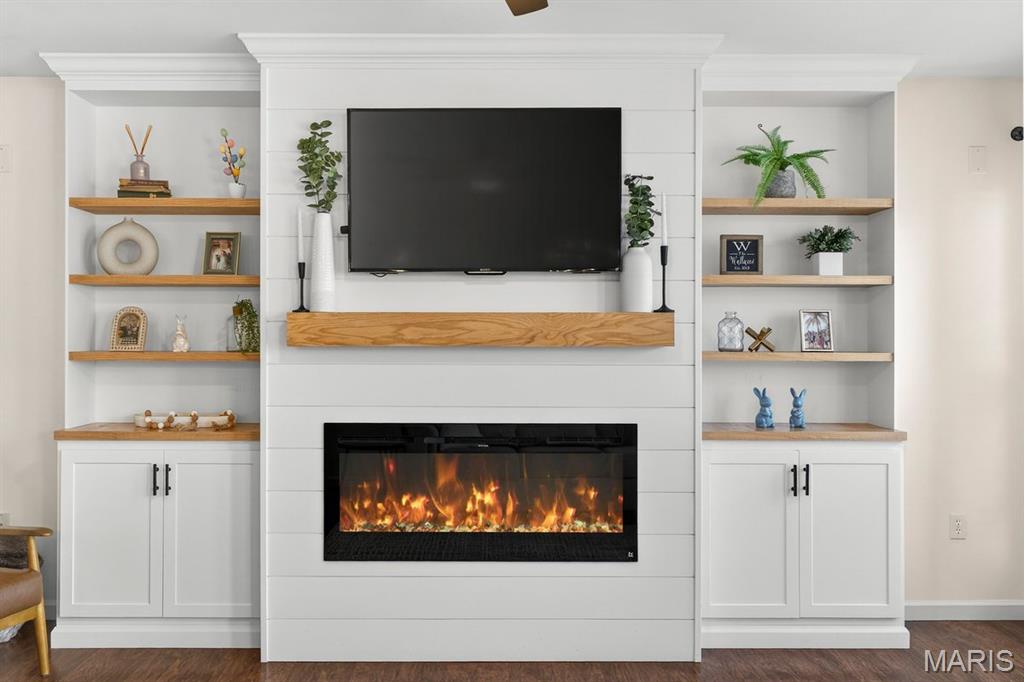 Countryshire #2 - Residential