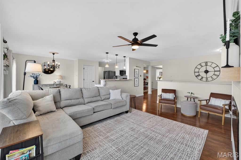 Countryshire #2 - Residential