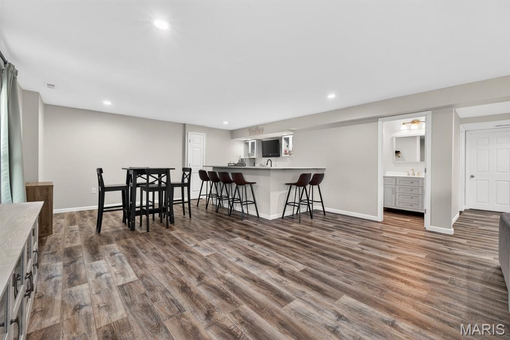 Countryshire #2 - Residential